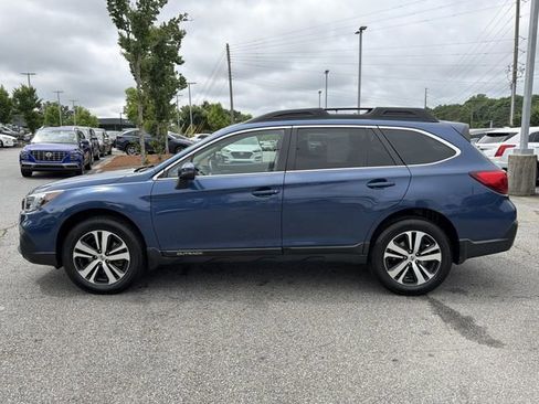 Used 2019 Subaru Outback 3.6R Limited w/ Popular Package #2 AWD/4WD image 4