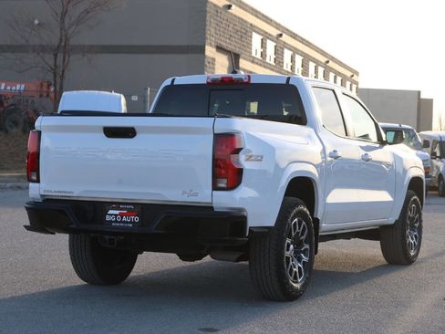 Used 2023 Chevrolet Colorado Z71 w/ Z71 Convenience Package 2 image 9