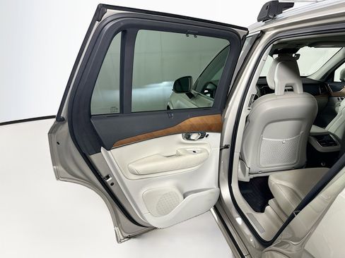 Used 2018 Volvo XC90 T6 Inscription w/ Convenience Package AWD/4WD image 27