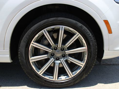 Used 2019 Audi Q7 3.0T Premium w/ Convenience Package AWD/4WD image 43