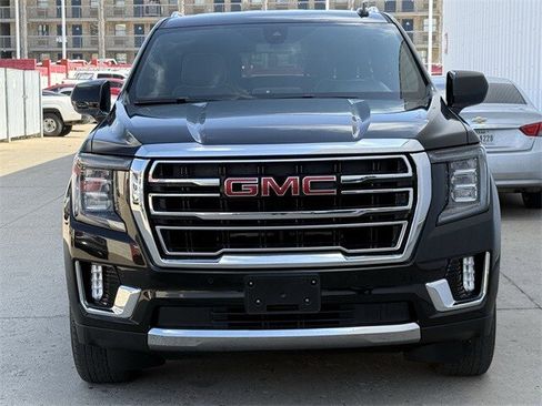 Used 2021 GMC Yukon XL SLT image 8