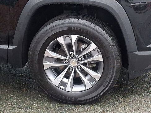 Used 2025 Chevrolet Equinox LT FWD image 29