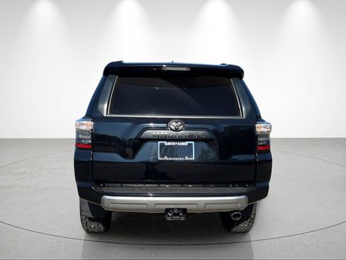 Used 2024 Toyota 4Runner TRD Off-Road Premium w/ 4Runner Black Package (TMS) AWD/4WD image 4