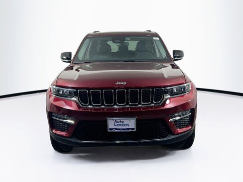 Used 2023 Jeep Grand Cherokee Limited AWD/4WD image 2