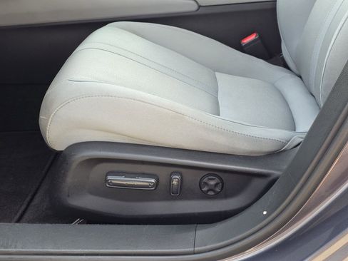 Used 2018 Honda Accord EX image 19