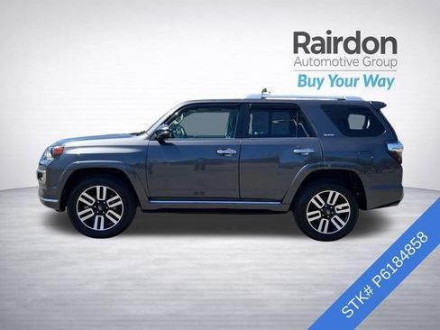 Used 2023 Toyota 4Runner Limited AWD/4WD image 4