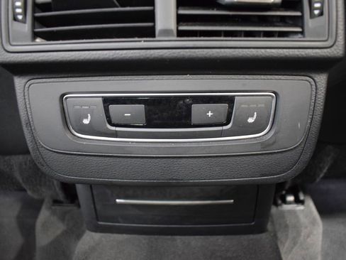 Used 2017 Audi Q7 3.0T Premium Plus image 32