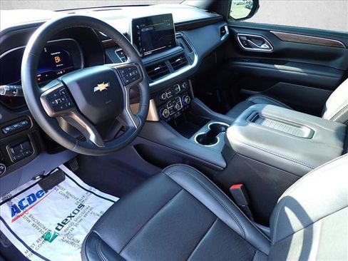 Used 2023 Chevrolet Tahoe High Country AWD/4WD image 14