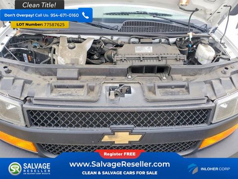 Used 2019 Chevrolet Express 2500 w/ Driver Convenience Package RWD image 15