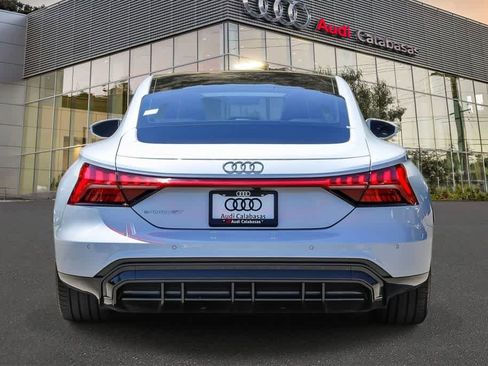 Used 2023 Audi e-tron GT Premium Plus AWD/4WD image 3