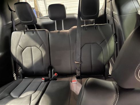 Used 2026 Chrysler Voyager LX image 24