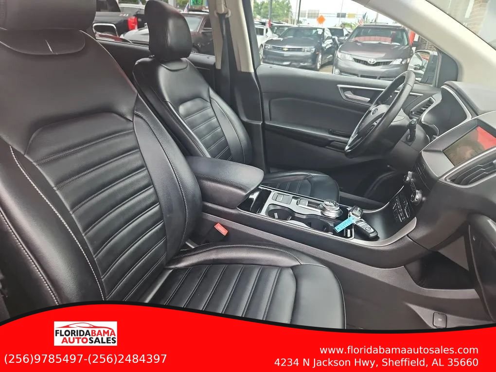 Used 2019 Ford Edge SEL w/ Equipment Group 201A FWD image 6
