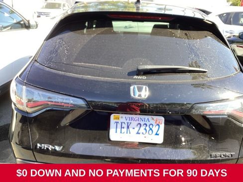 Used 2025 Honda HR-V Sport image 4