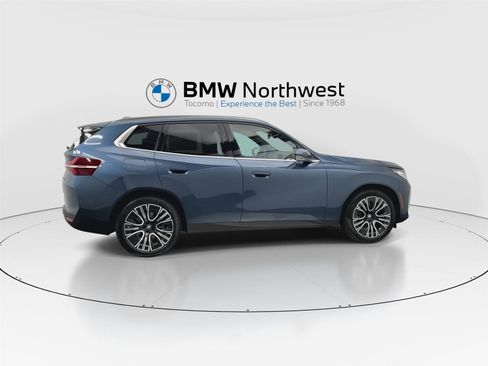 New 2026 BMW X3 xDrive30 w/ Premium Package AWD/4WD image 4