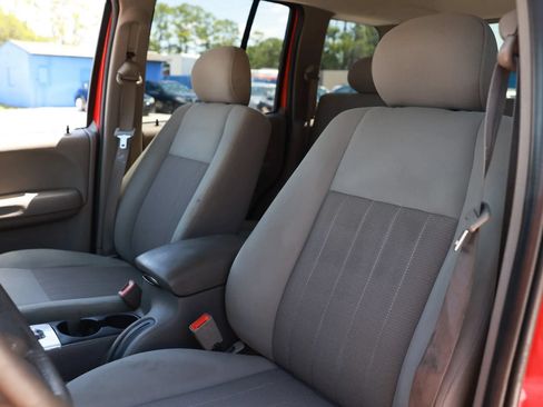 Used 2006 Jeep Liberty Limited AWD/4WD image 18