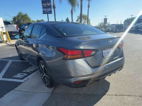 Used 2023 Nissan Altima 2.5 SR image 7