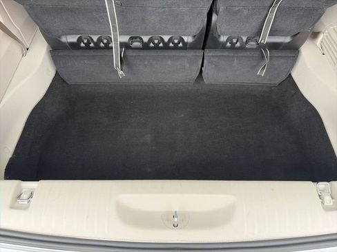 Used 2023 Chrysler Voyager LX FWD image 40