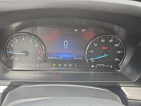 Used 2024 Ford Explorer XLT w/ Equipment Group 202A AWD/4WD image 11