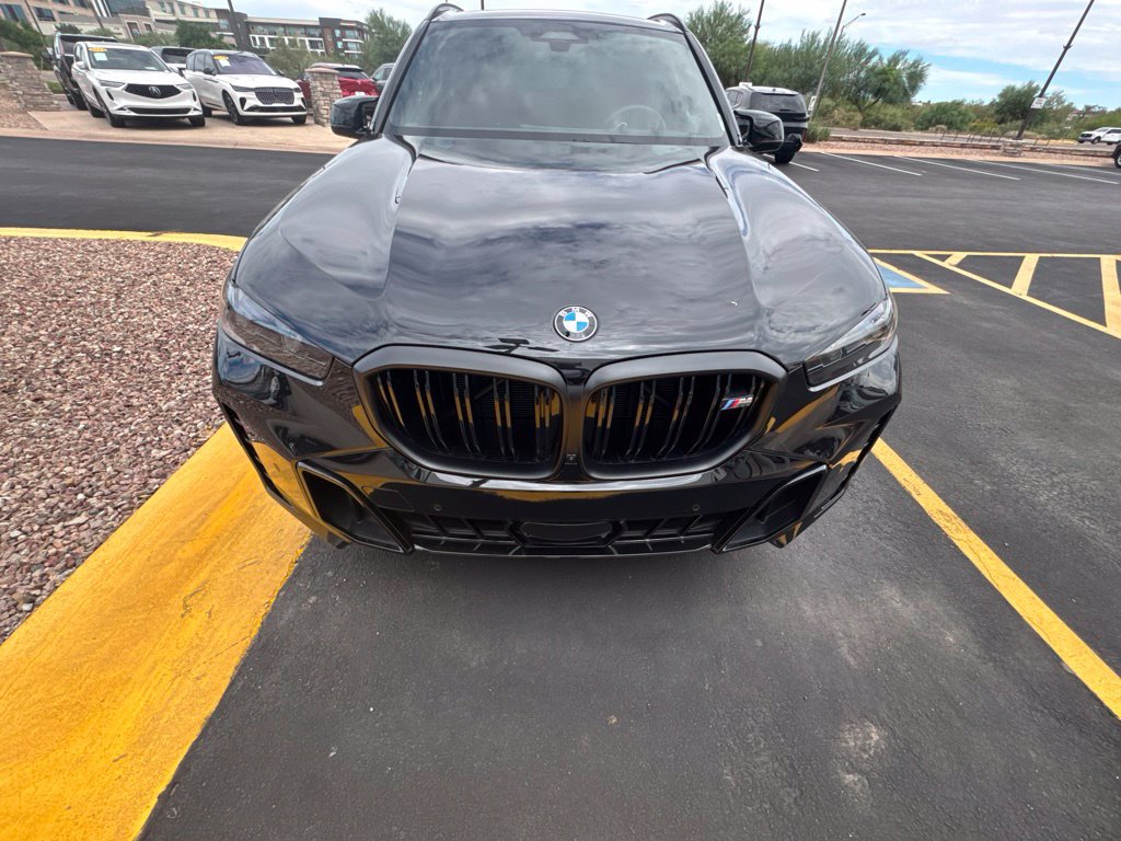 Certified 2026 BMW X5 M60i AWD/4WD image 2