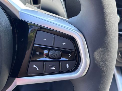 New 2026 BMW 330i Sedan w/ M Sport Package RWD image 21