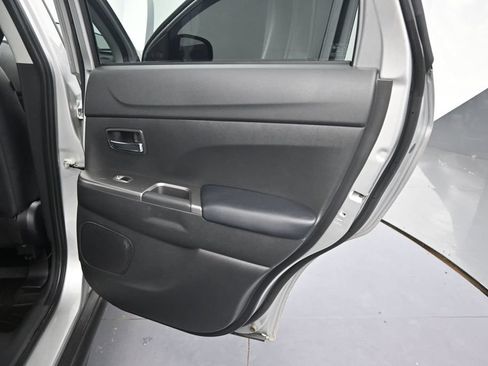 Used 2024 Mitsubishi Outlander Sport SE AWD/4WD image 20