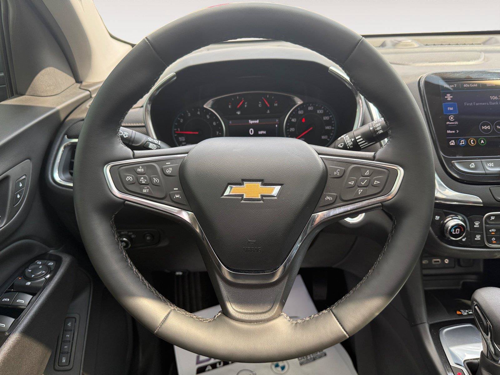 Used 2024 Chevrolet Equinox Premier FWD image 16