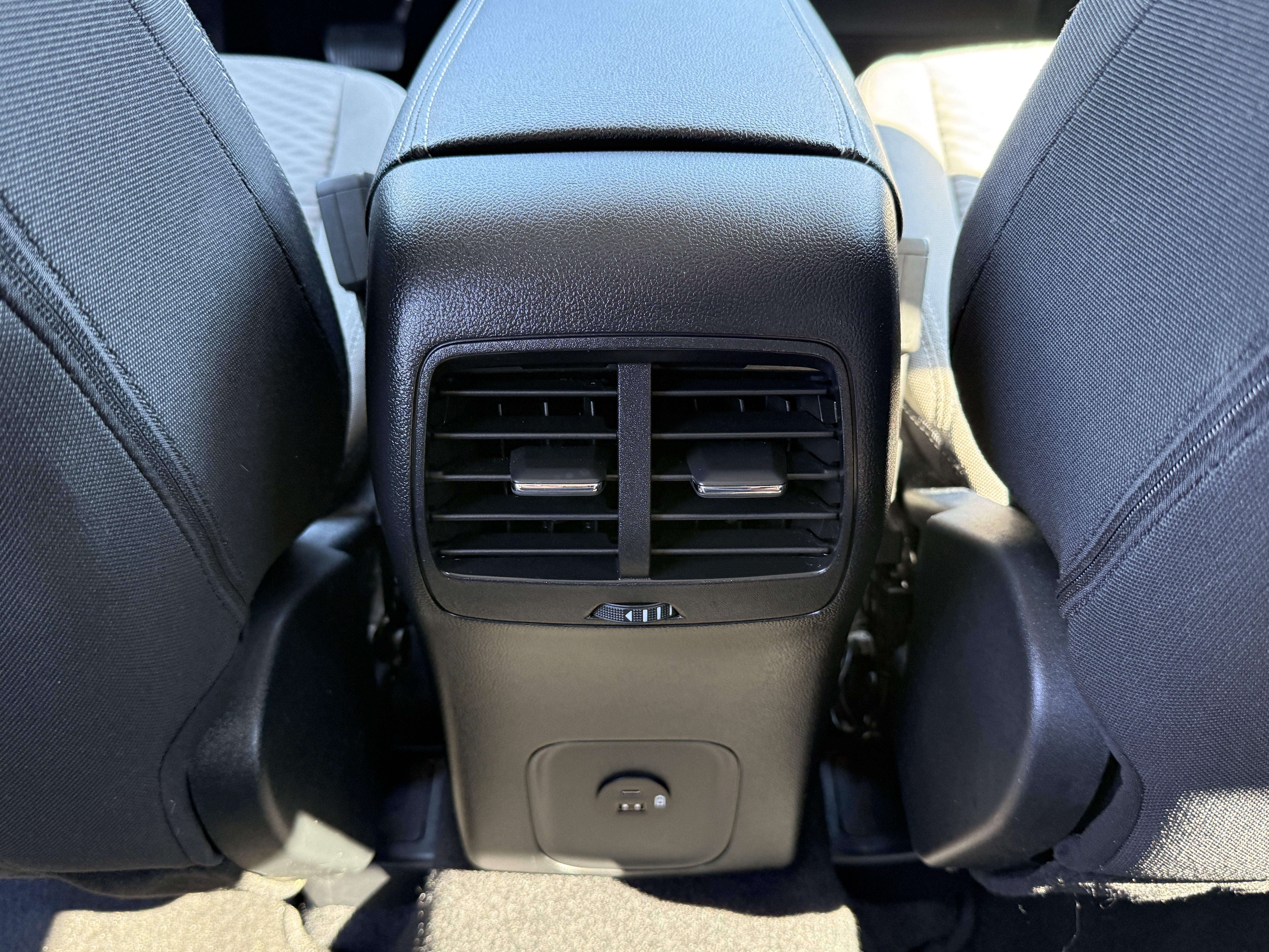 Used 2021 Ford Escape SE w/ Convenience Package AWD/4WD image 18