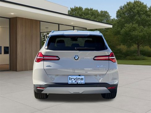 New 2026 BMW X3 xDrive30 w/ Premium Package image 9