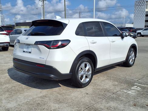 Certified 2025 Honda HR-V LX image 24
