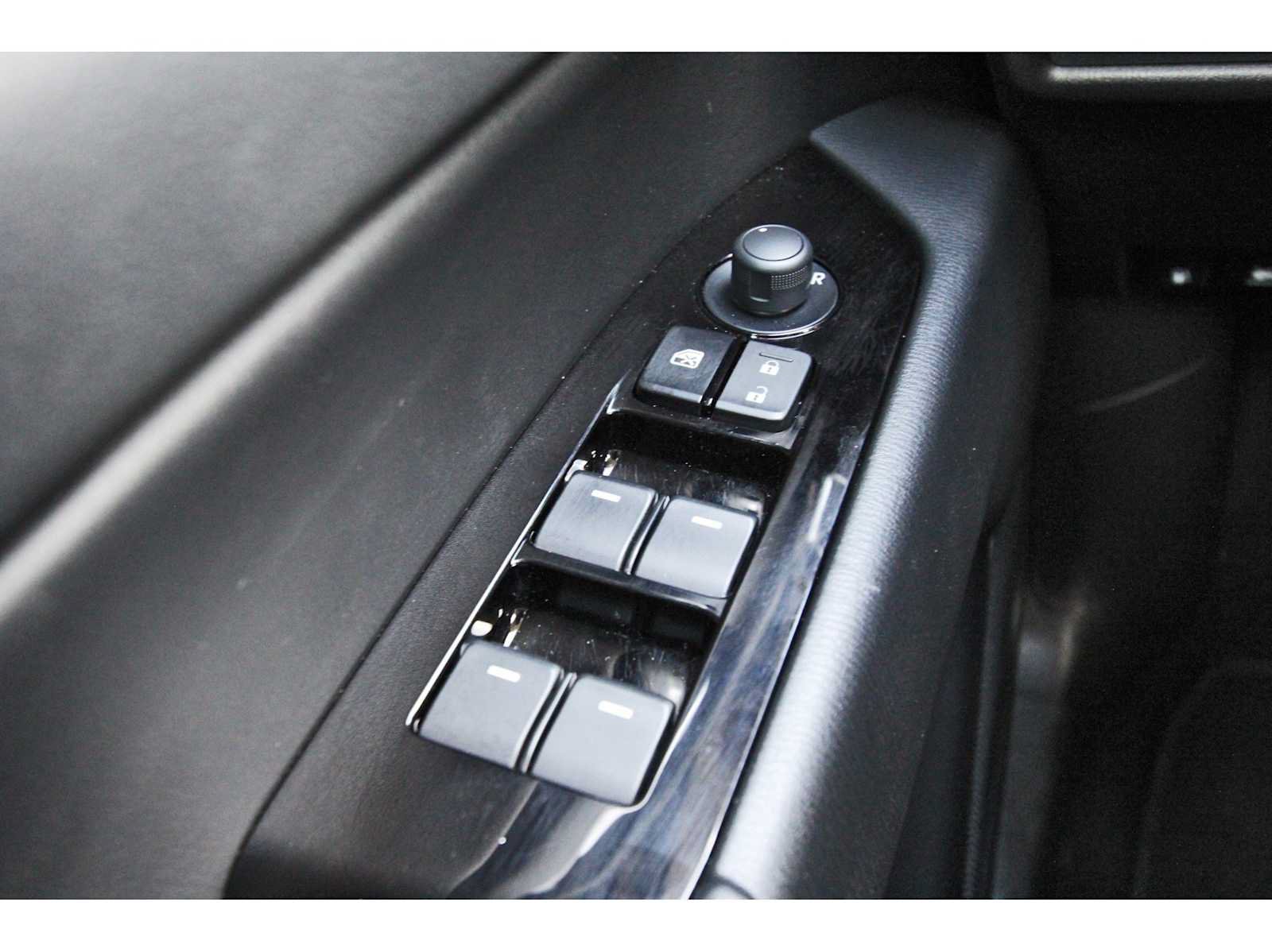 Used 2025 MAZDA CX-5 AWD 2.5 S w/ Preferred Package image 20