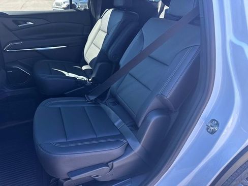 New 2026 Chevrolet Traverse LT w/ Enhanced Driving Package image 16