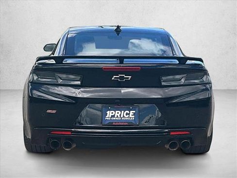 Used 2018 Chevrolet Camaro SS w/ Redline Edition RWD image 4