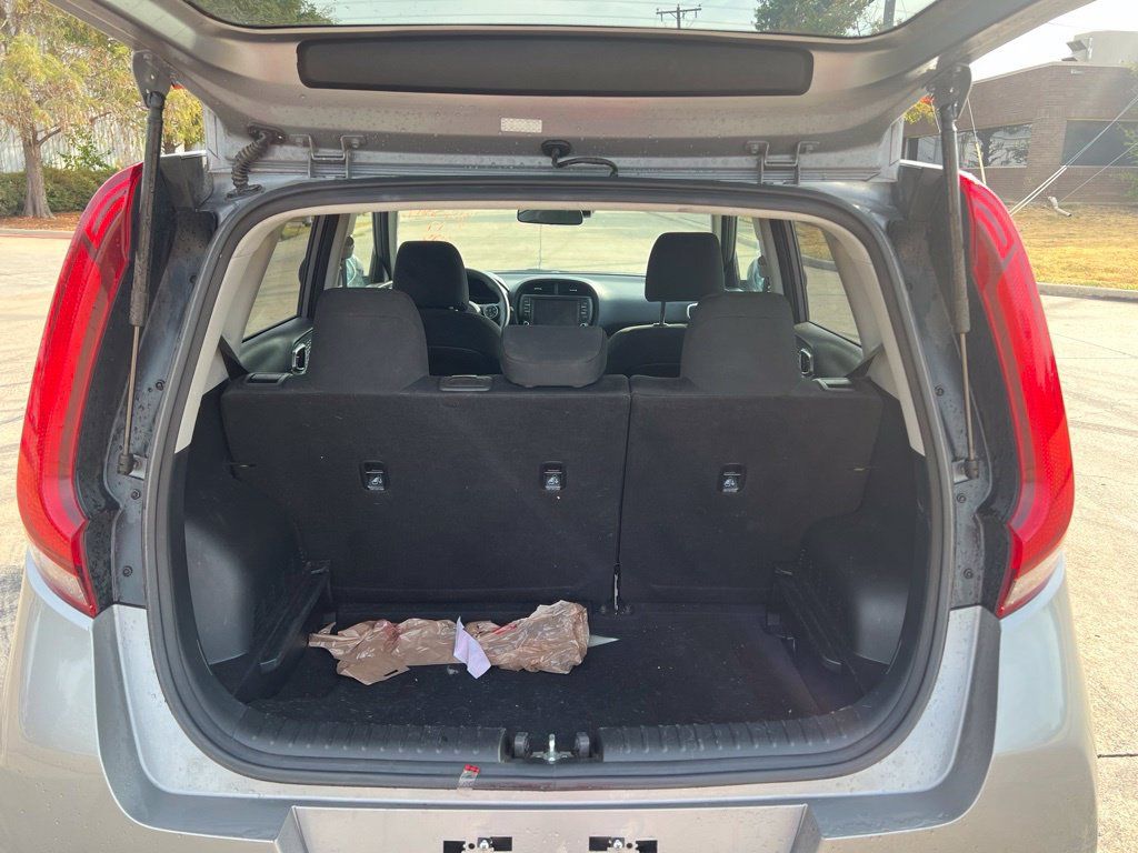 Used 2022 Kia Soul LX w/ Technology Package FWD image 33