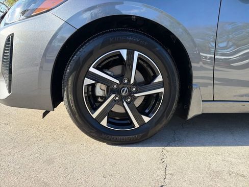 Used 2025 Nissan Sentra SV image 11