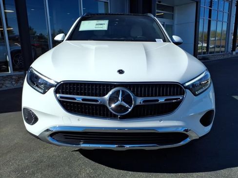 New 2026 Mercedes-Benz GLC 300 4MATIC image 9