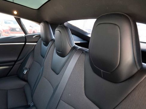 Used 2017 Tesla Model S 75 image 24