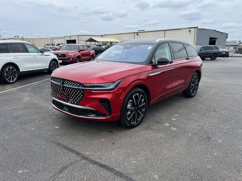 New 2026 Lincoln Nautilus Reserve image 3