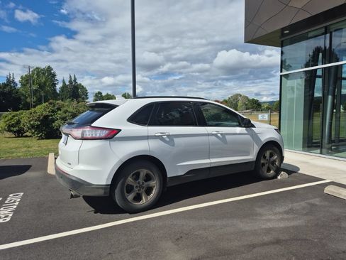 Used 2015 Ford Edge SE AWD/4WD image 5