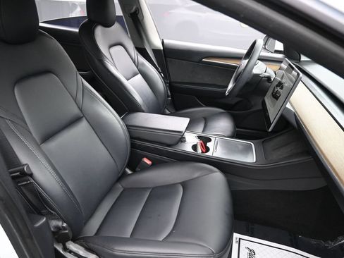 Used 2022 Tesla Model 3 Long Range AWD/4WD image 9