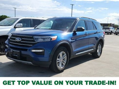 Used 2021 Ford Explorer XLT w/ Equipment Group 202A AWD/4WD image 1