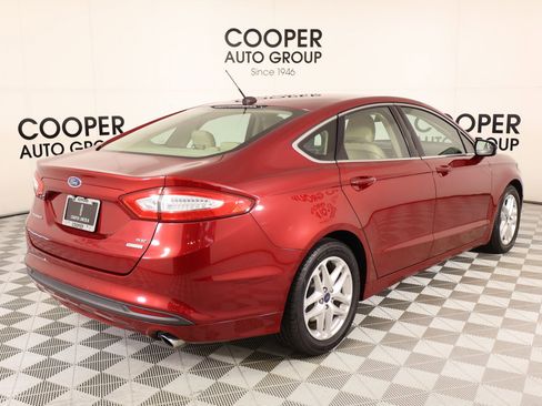 Used 2016 Ford Fusion SE w/ Equipment Group 202A FWD image 20