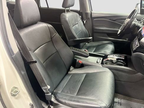 Used 2018 Honda Pilot Touring image 31