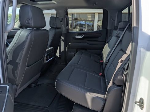 Used 2024 GMC Sierra 1500 Denali AWD/4WD image 30