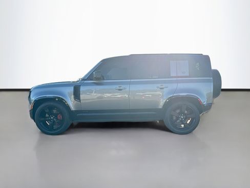 Used 2024 Land Rover Defender 110 X image 2