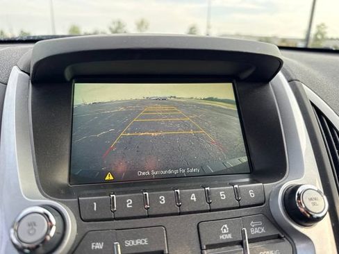 Used 2015 GMC Terrain SLE w/ Convenience Package AWD/4WD image 12