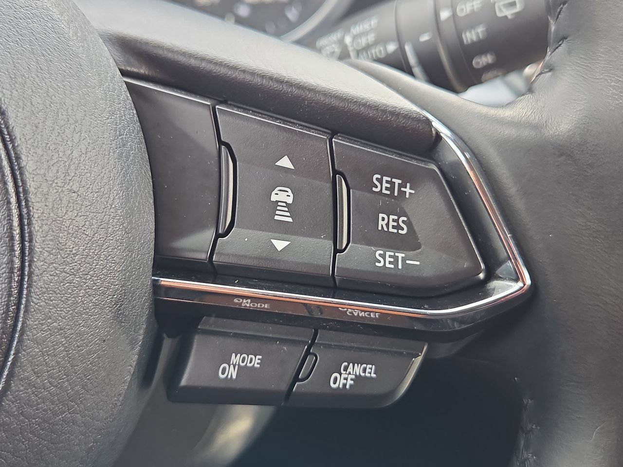 Used 2020 MAZDA CX-5 Touring FWD image 28