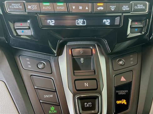 Used 2018 Honda Odyssey EX-L image 23