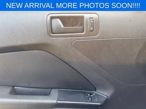 Used 2014 Ford Mustang Coupe RWD image 14