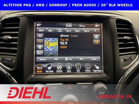 Used 2018 Jeep Grand Cherokee Altitude image 28