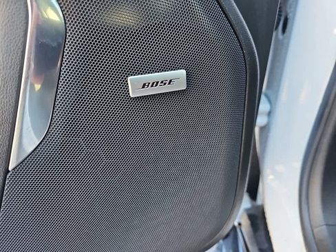 Used 2022 Chevrolet Suburban RST w/ Luxury Package image 13